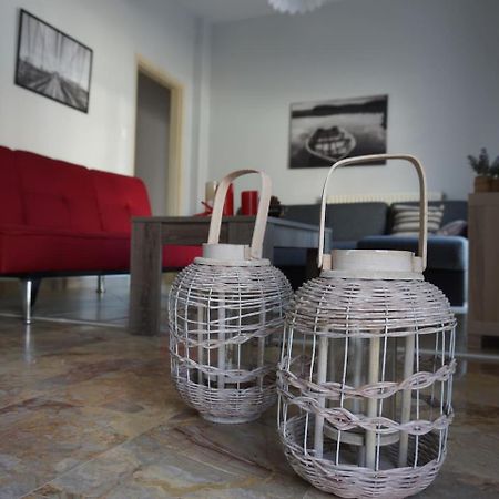 Seaside Family Apartment In Paralia Dionisiou Buitenkant foto