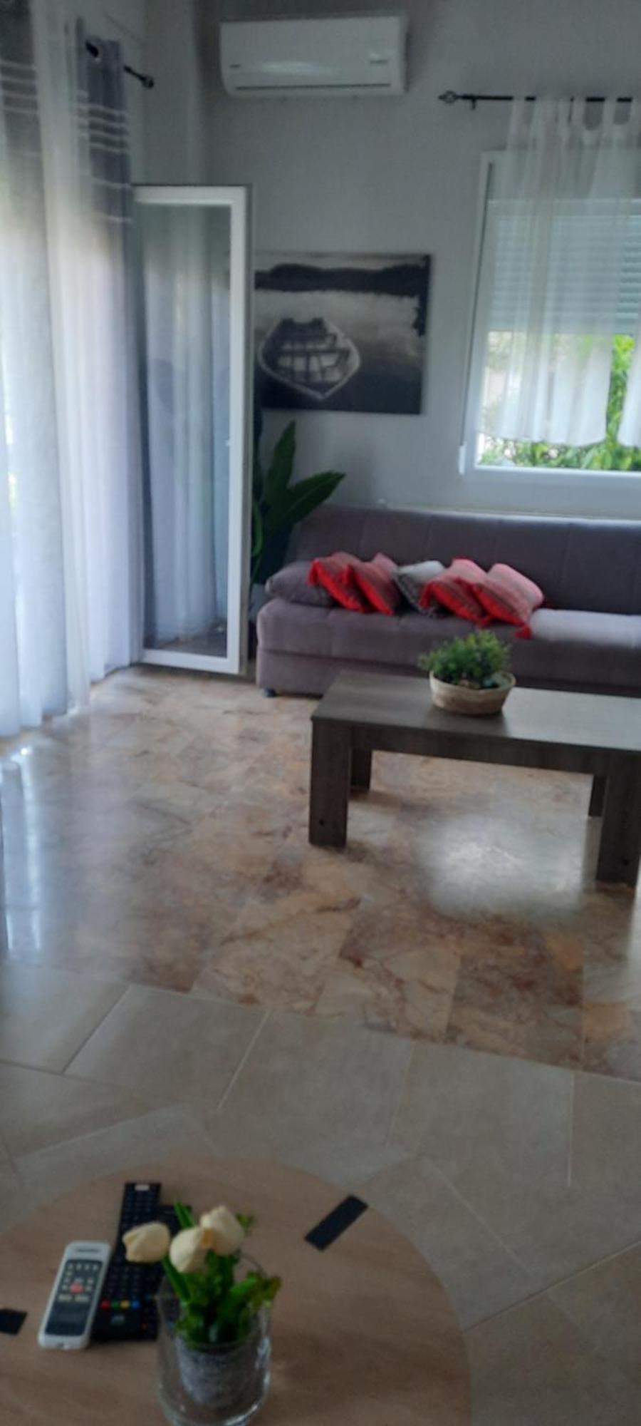 Seaside Family Apartment In Paralia Dionisiou Buitenkant foto